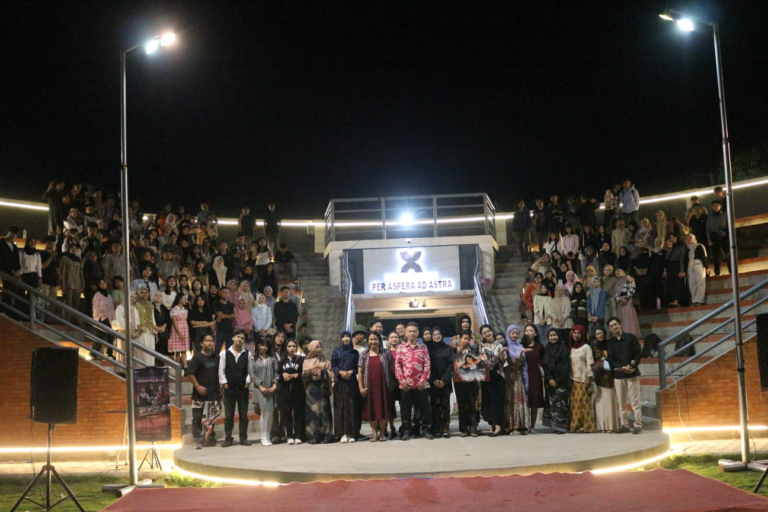 Simfoni Jiwa Rayakan Dies Natalis Pertama Lewat Pertunjukan di Baraja Coffee Amphitheater